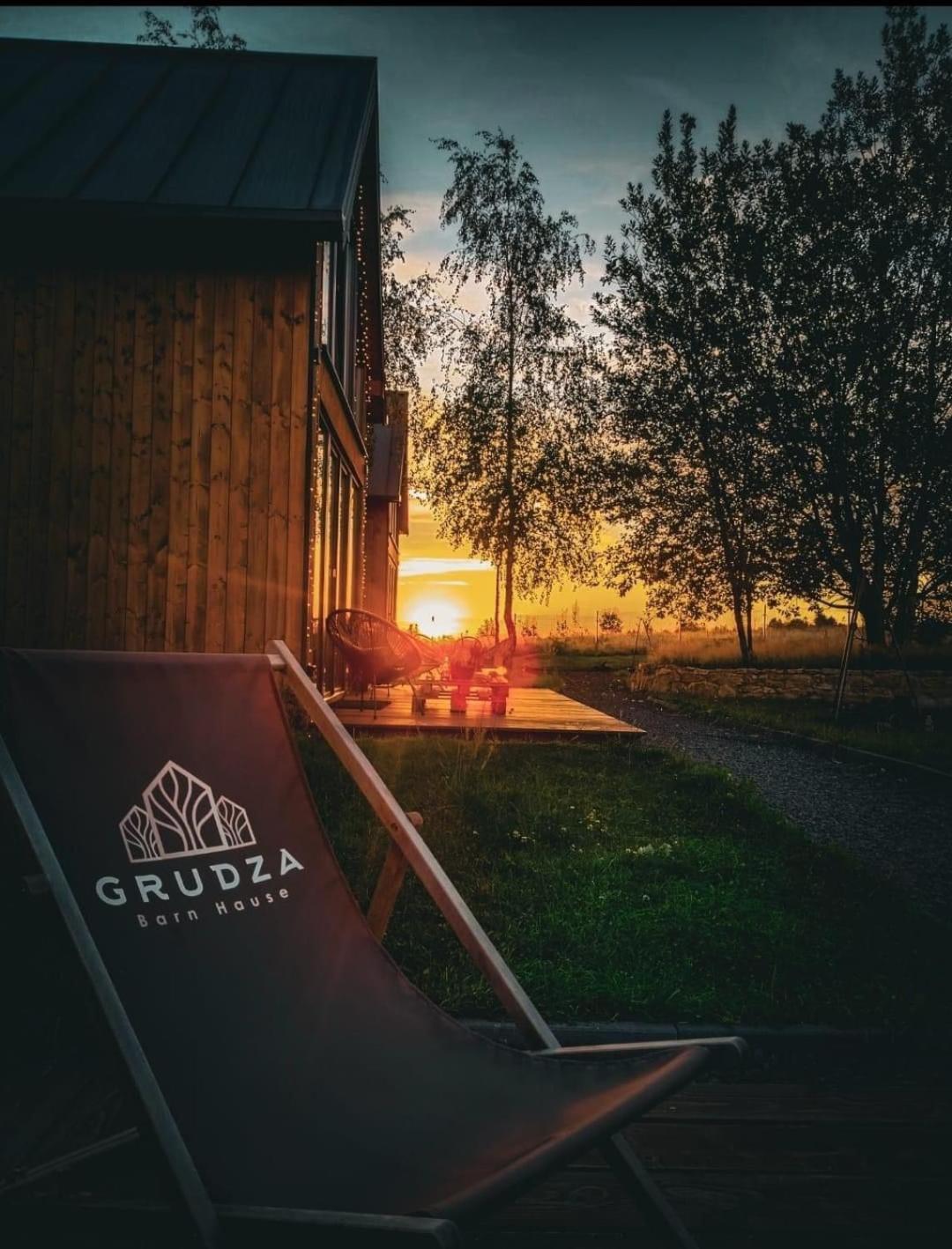 Вилла Grudza Barn House Экстерьер фото